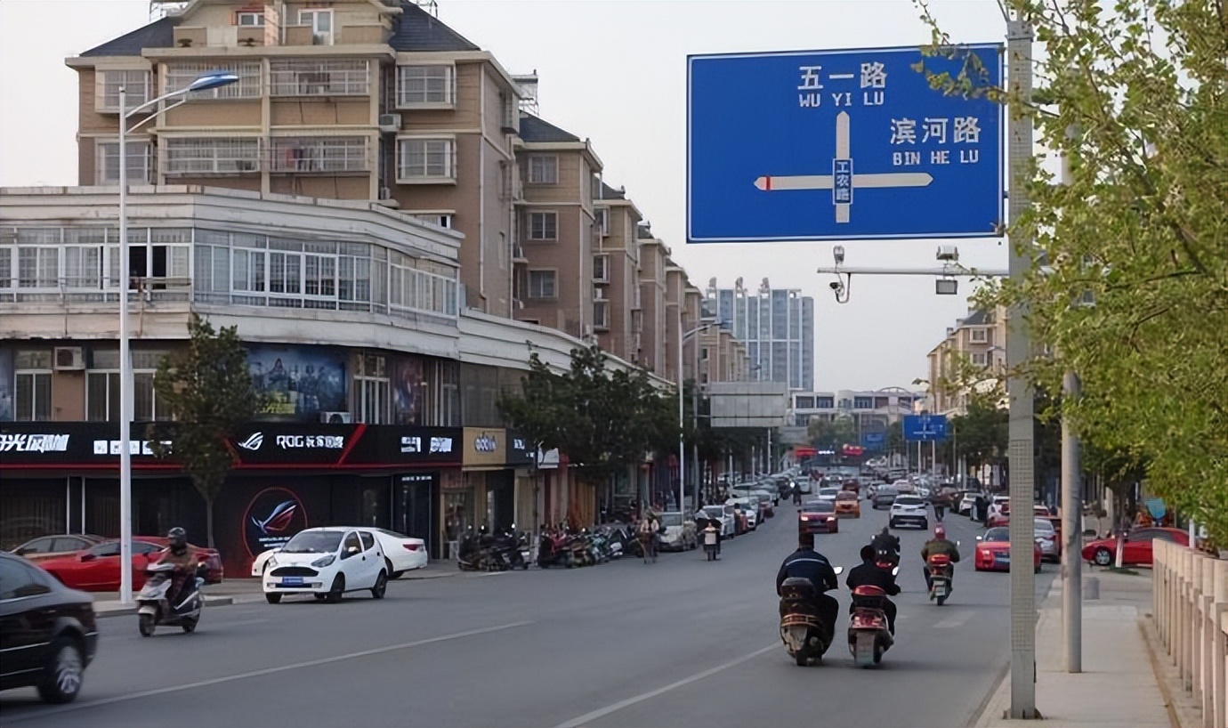 唐山打人事件兴化籍嫌犯再起底：*场赌**马仔、多次吸毒、聚众斗殴，之前持刀与人互砍，曾被列为恶势力分子