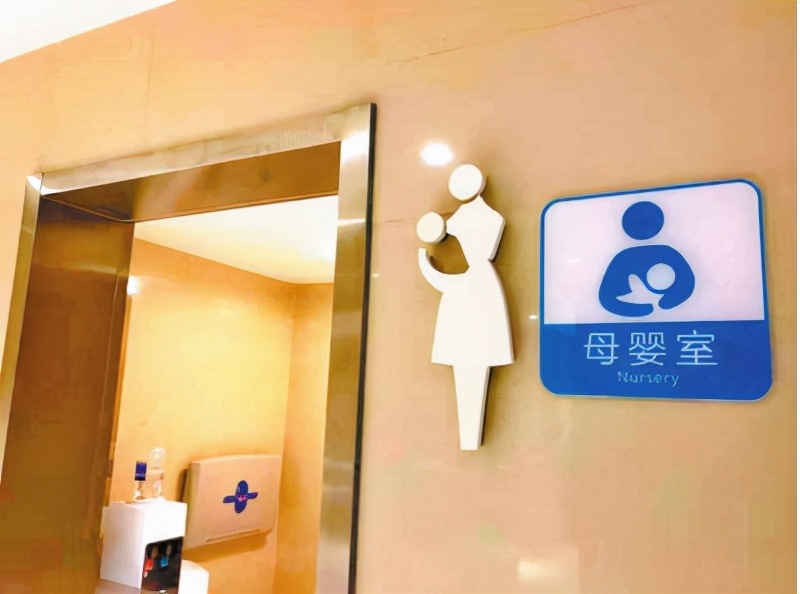 哺乳期妈妈带孩子出门,哺乳期妈妈带宝宝可以去哪里