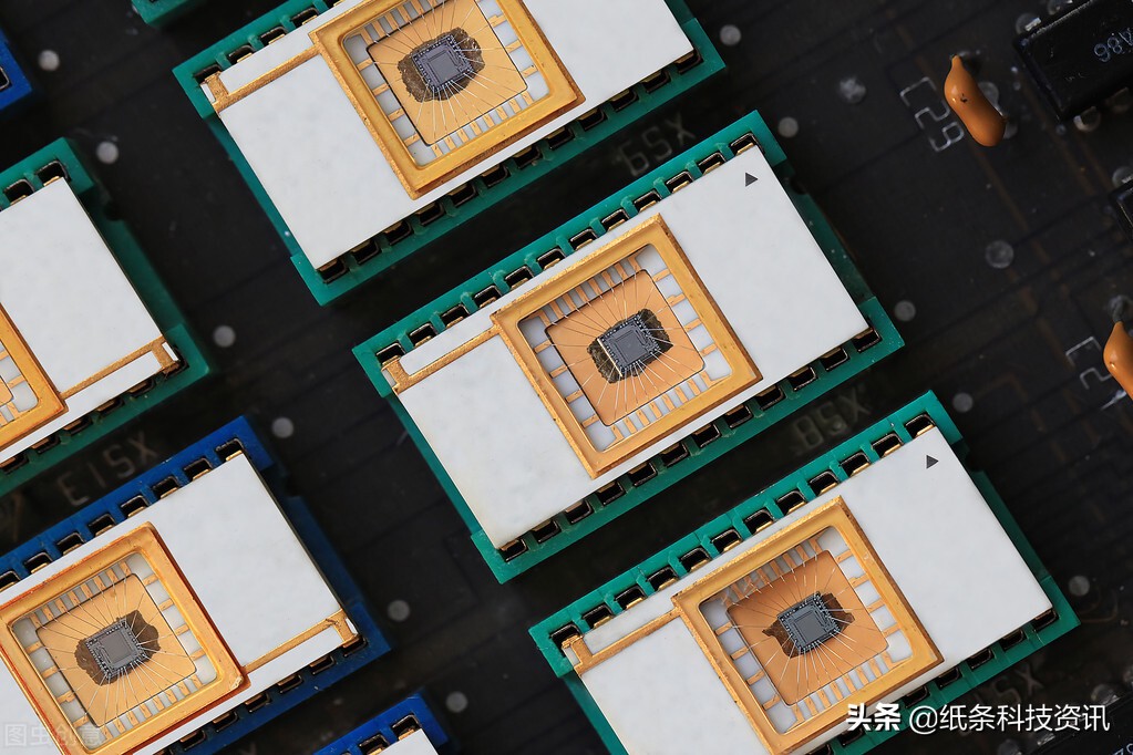 买到新手机要对手机做什么,买新手机要不要跟朋友说