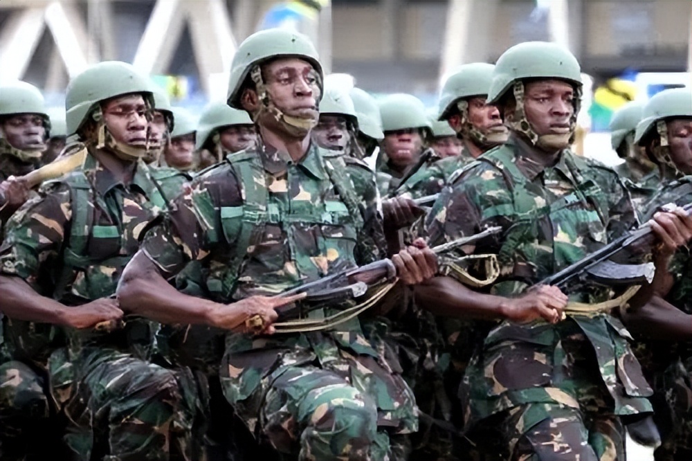 华约东德人民军,东德国家人民军简史