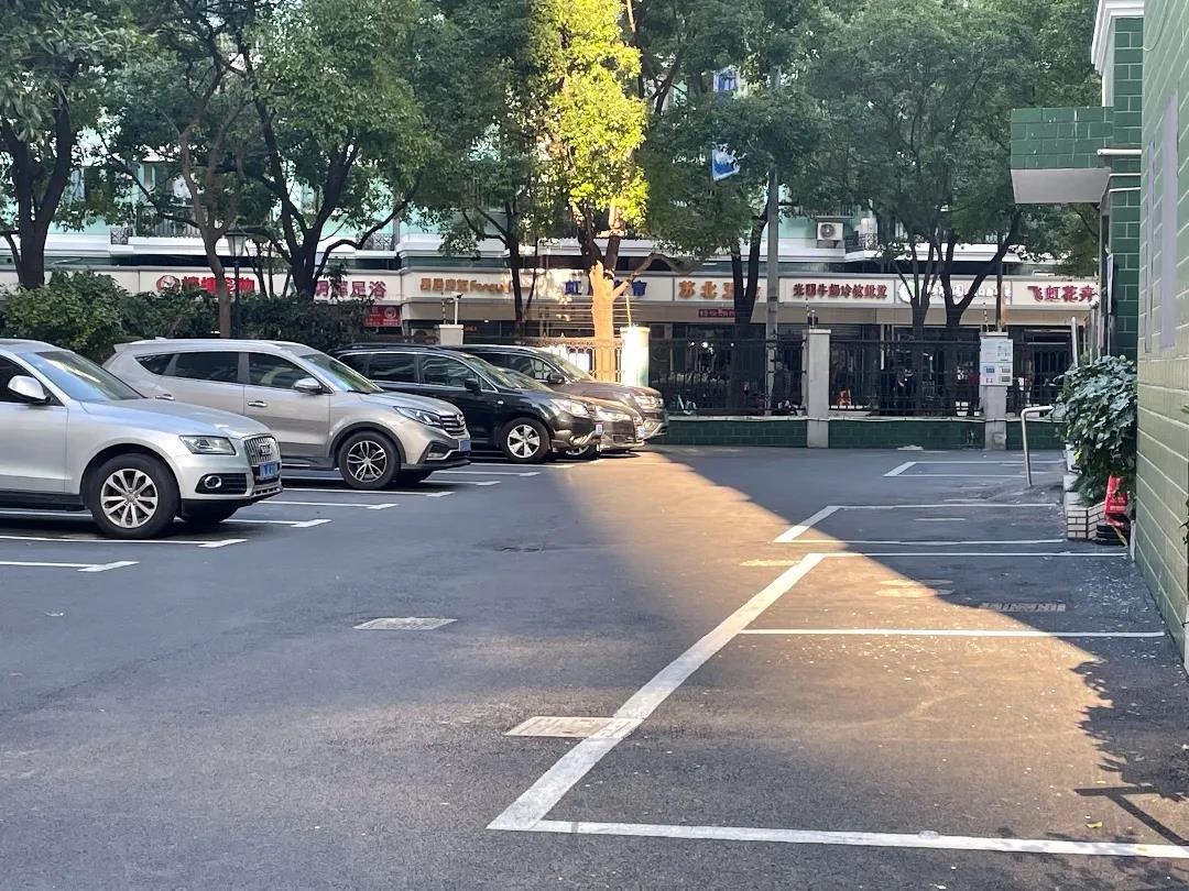 没有被改造的老小区,老小区的改造