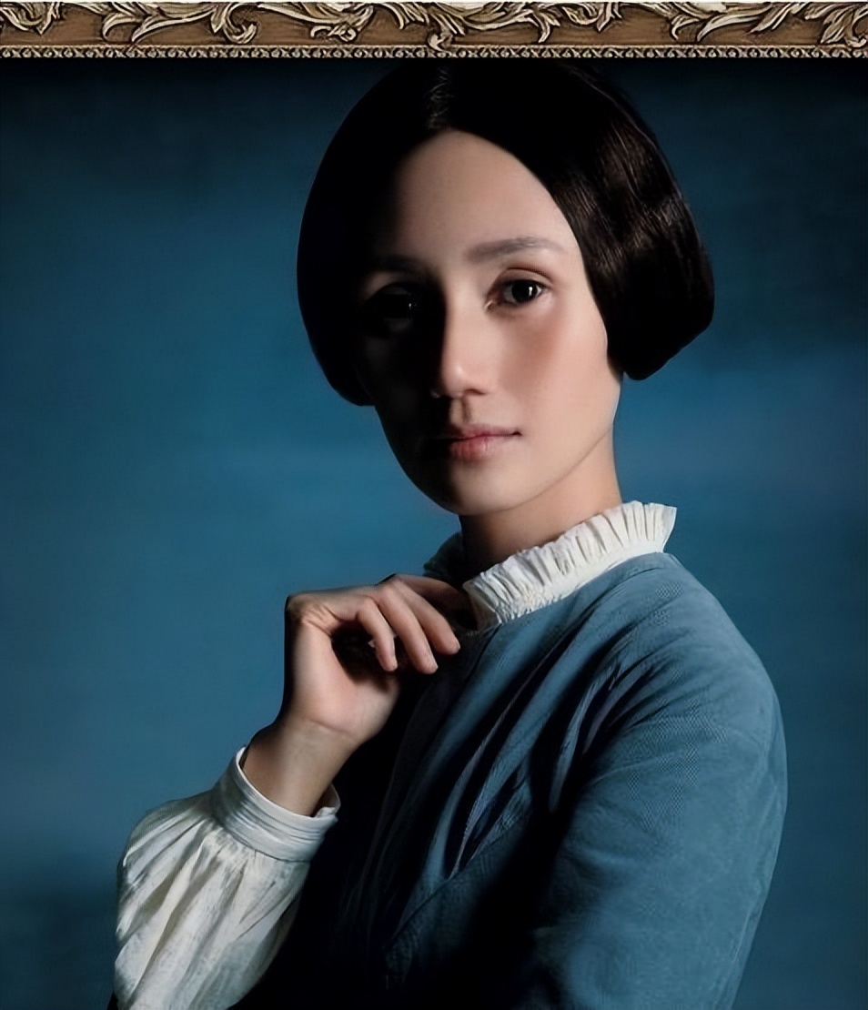 袁泉6根钢钉,袁泉走红毯打了多少明星的脸