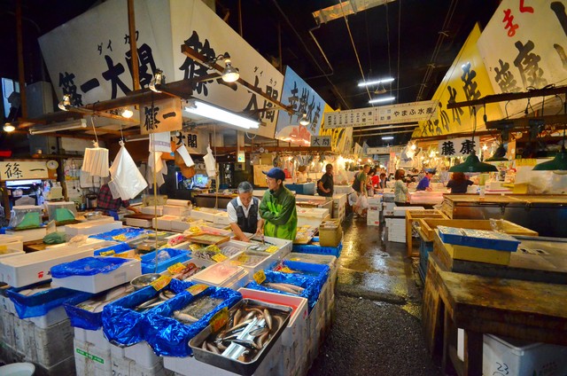 迪拜的日常生活到底有多富,迪拜菜市场