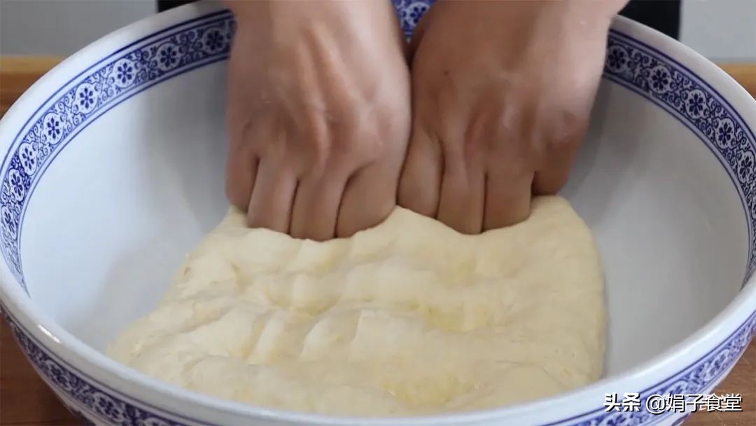 懒人油条制作方法与配方,自制好吃的油条教学视频