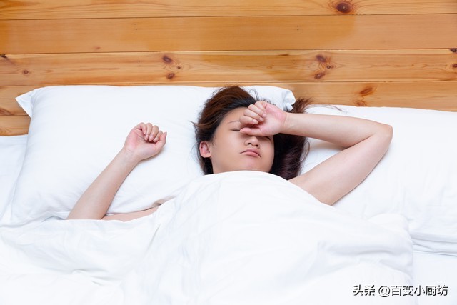 夜里总是睡不着一根莴笋就解决,睡眠不好一根莴笋就解决