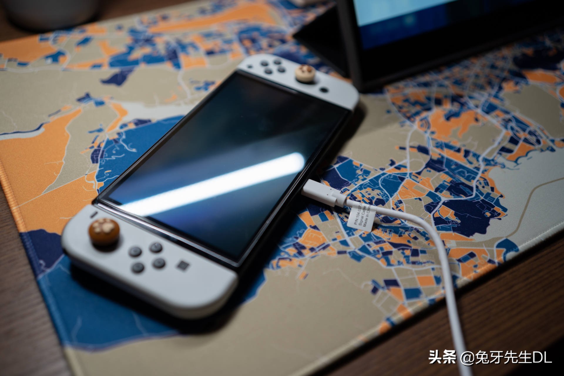 便携显示屏能干什么呢,一块屏幕可以干什么