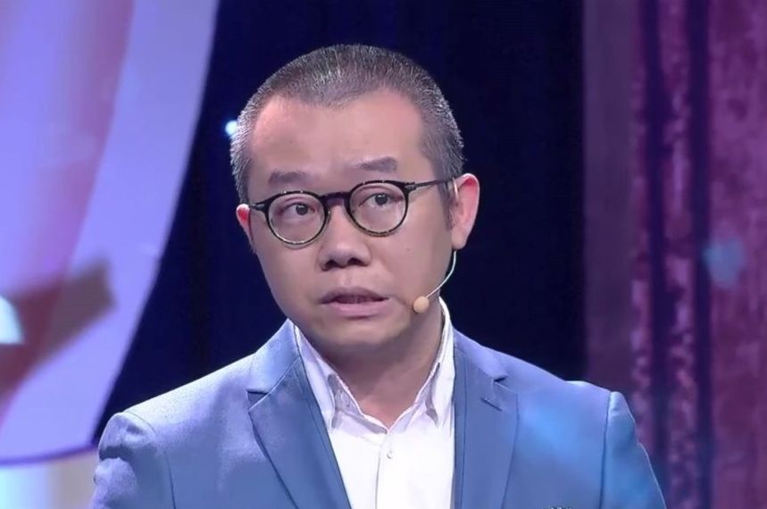 广东拟开发“妈妈岗”，带娃挣钱两不误，给全职妈妈疏解压力
