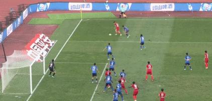 冯劲上港首球,冯劲广州恒大过人