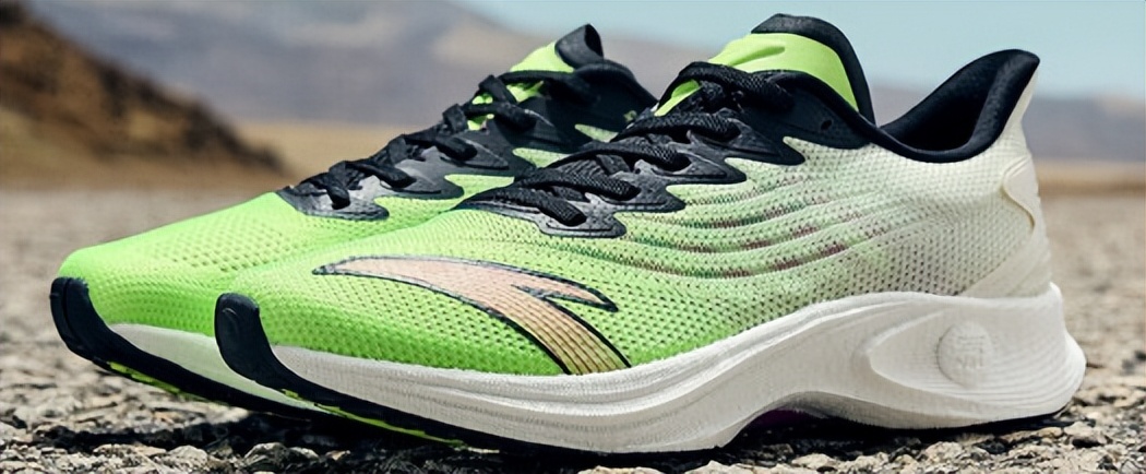 国产减震舒适性最好的品牌跑鞋,分享一下618最值得入的国产跑鞋