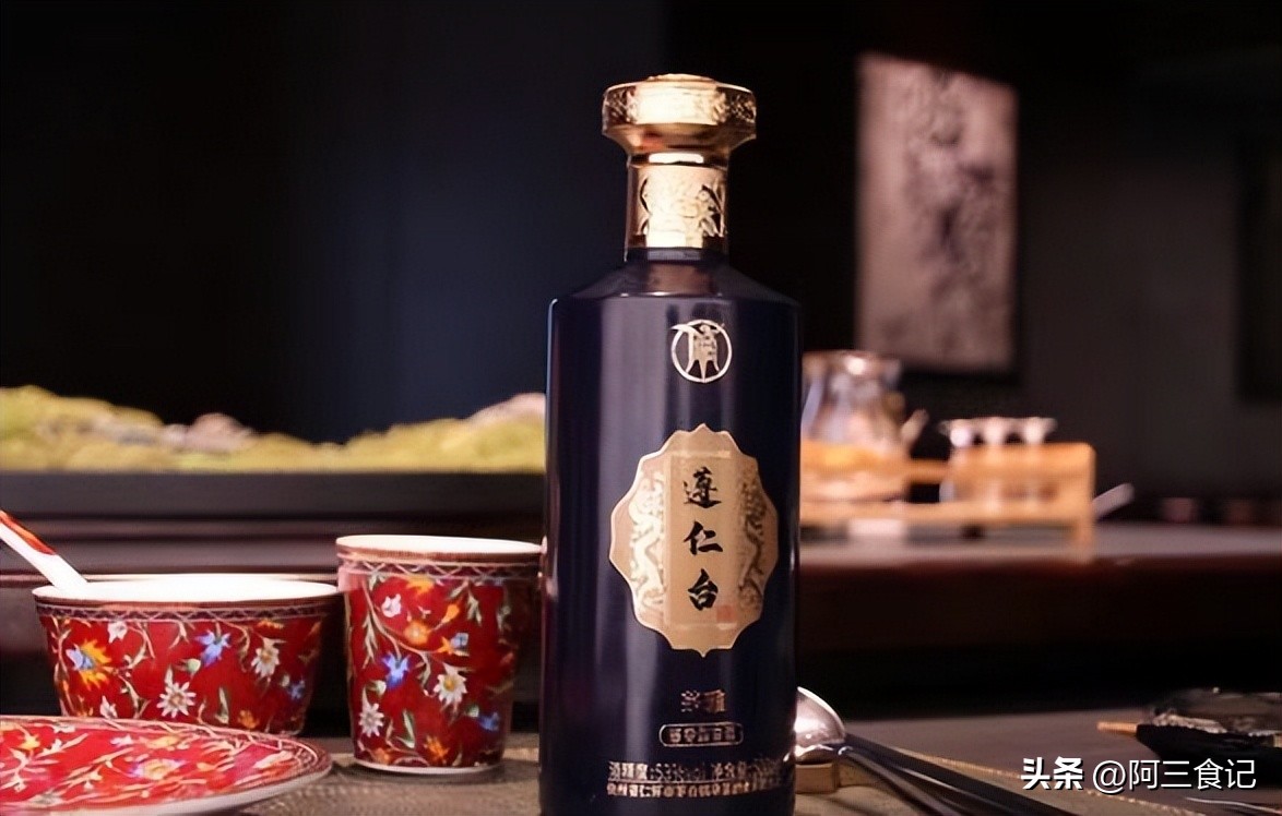 买茅台，瓶身没有“这些字”，十有八九是假酒，看清再买也不迟