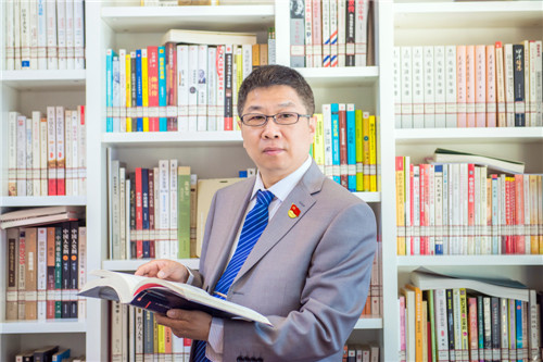 首师大附小校长宋继东:建设一所敬畏童心、生动成长的现代化学校