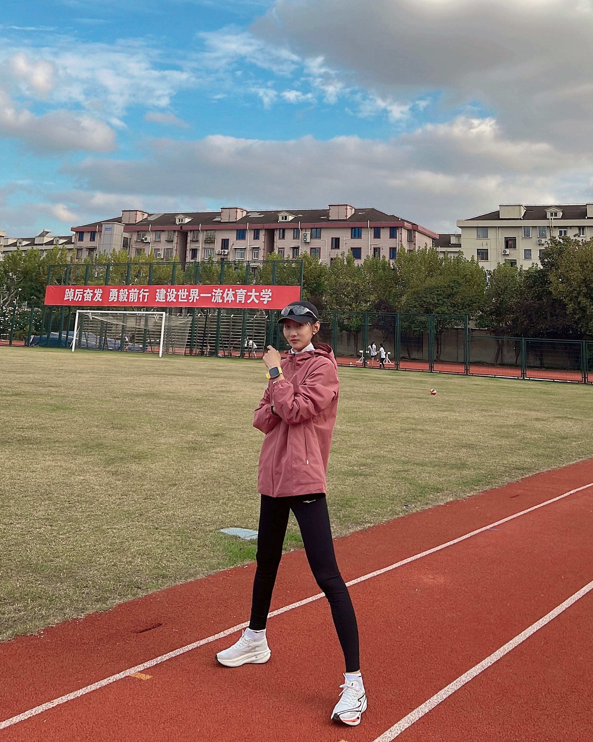 跑圈福利，鸿星尔克以产品出圈发出100万上马招募令