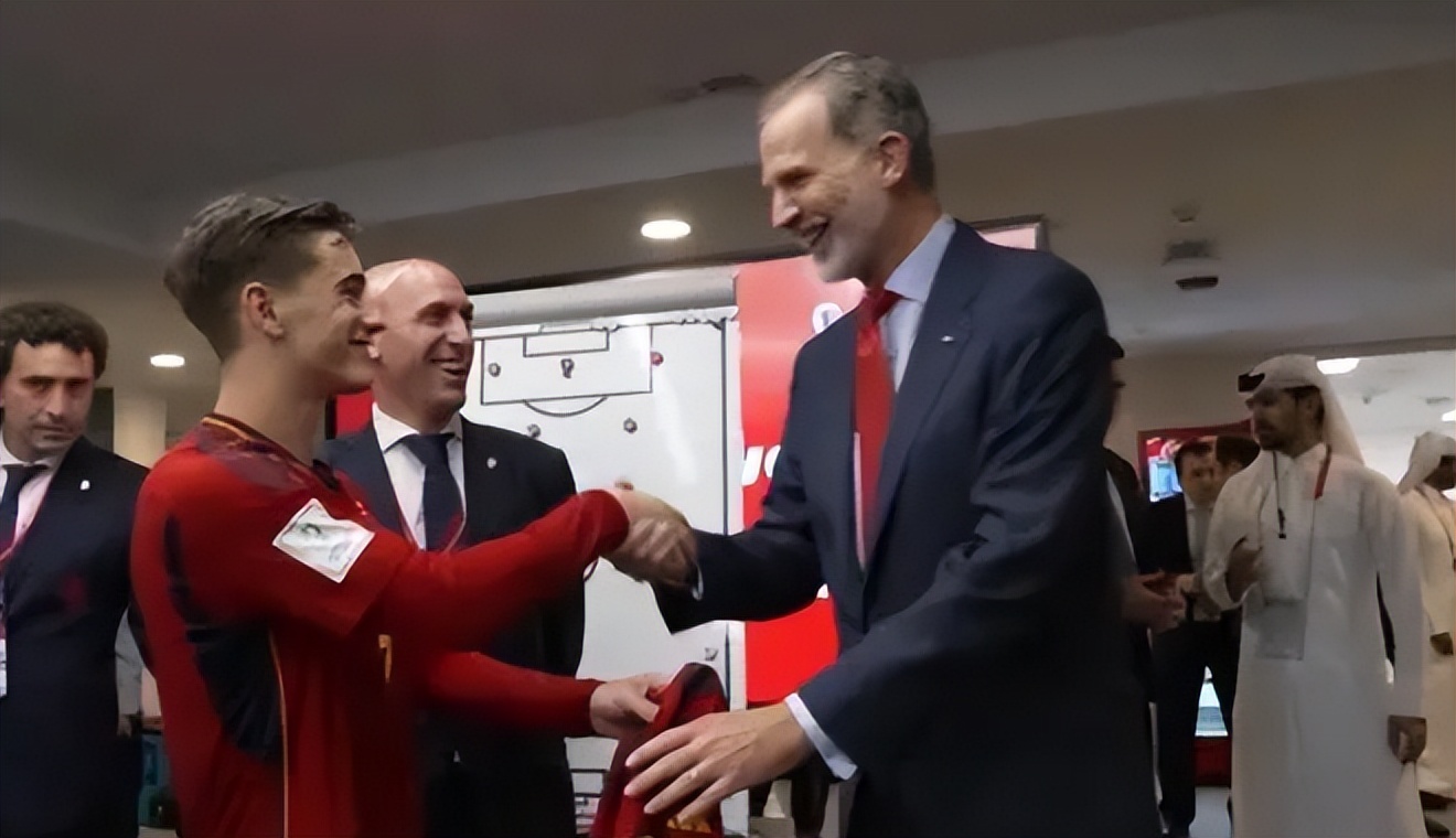 18岁西班牙公主成王位继承人,18岁西班牙公主成为王位继承人