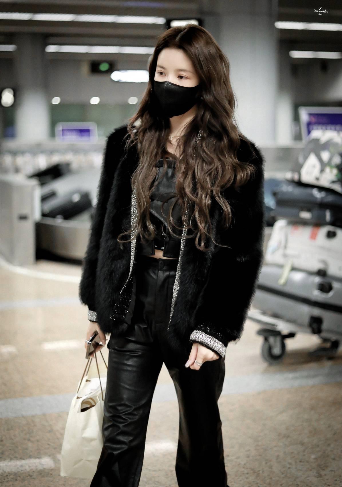 刘些宁超酷舞台,刘些宁图片酷的