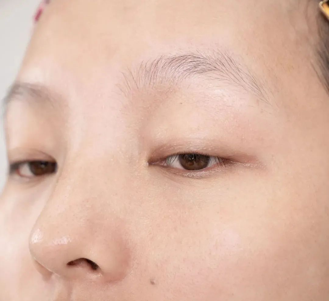 天生好皮肤女生,天生好皮肤的女生