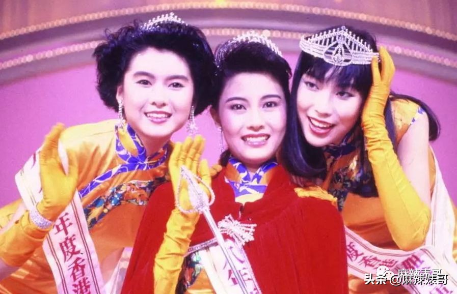 李嘉欣晒住院照评论,李嘉欣急救内情曝光