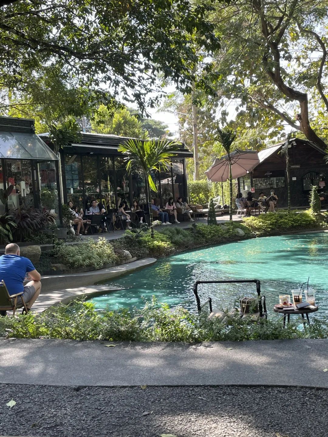 中国人去朝鲜旅游什么待遇,中国人去韩国待遇怎么样