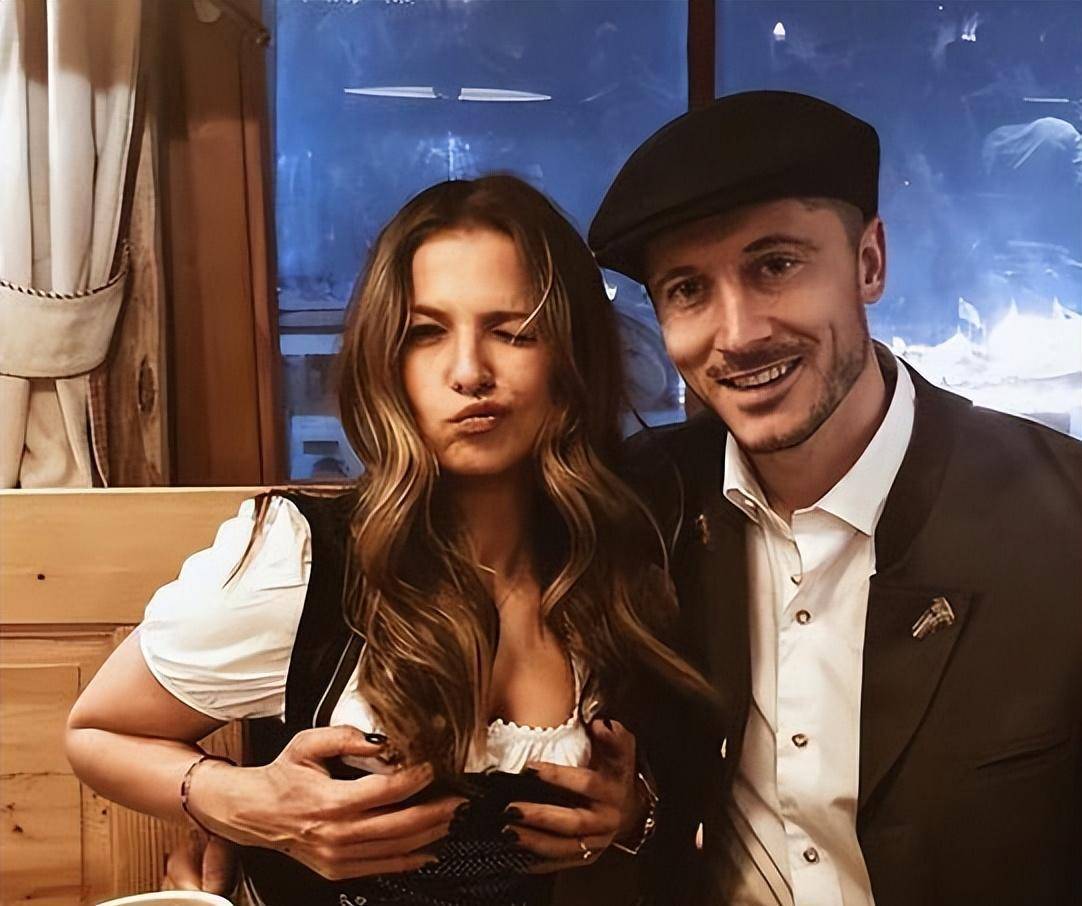 莱万结婚视频,波兰莱万年轻的时候