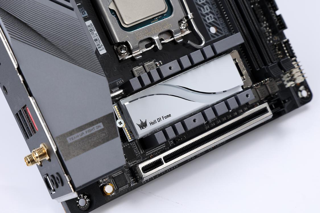 12400f杩蜂綘鏈虹瑁呮満鏂规,鑳借3080鏄惧崱鐨刬tx鏈虹