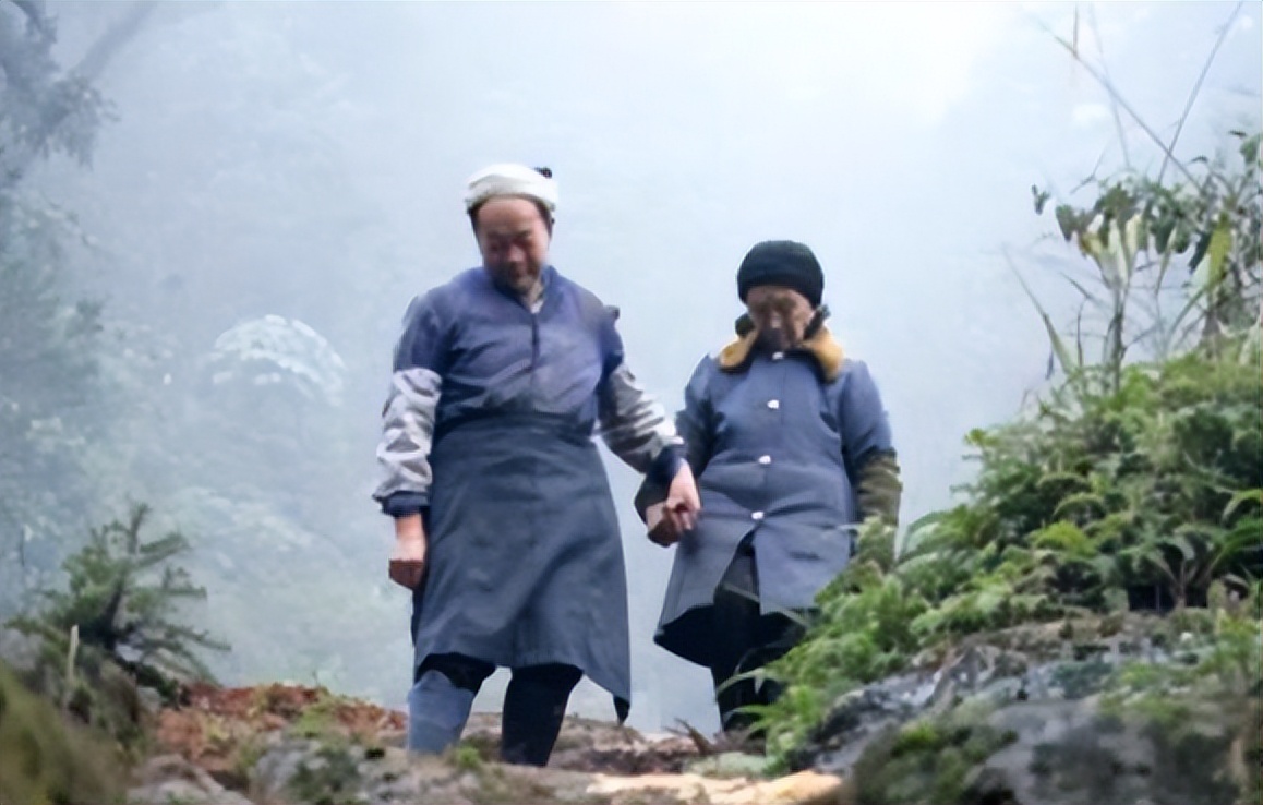 浙江古村水底惊现龙宫,中国神秘水潭龙宫图片