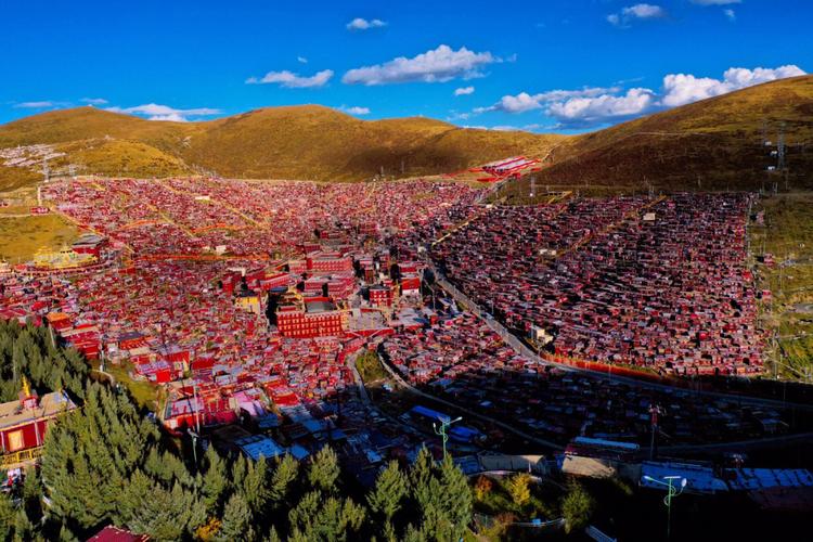 成都走318到色达自驾攻略,2021成都自驾色达4天攻略