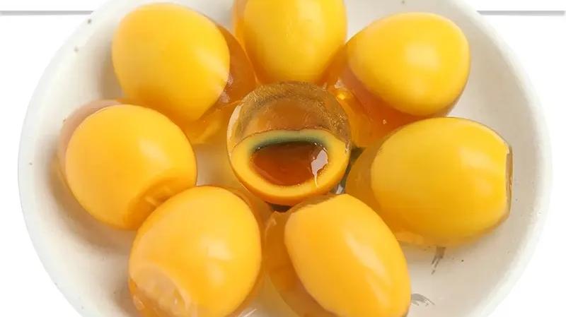 皮蛋被评为最恶心的食物,皮蛋有毒的食物