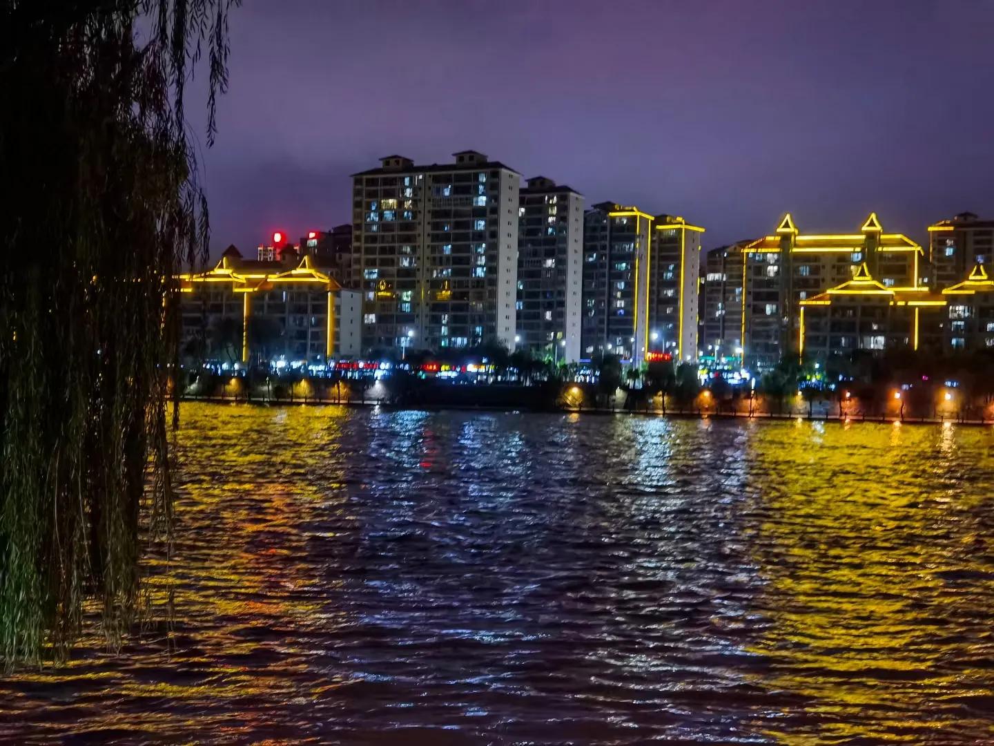 我越来越自信600字优秀作文,越来越自信的我作文金句