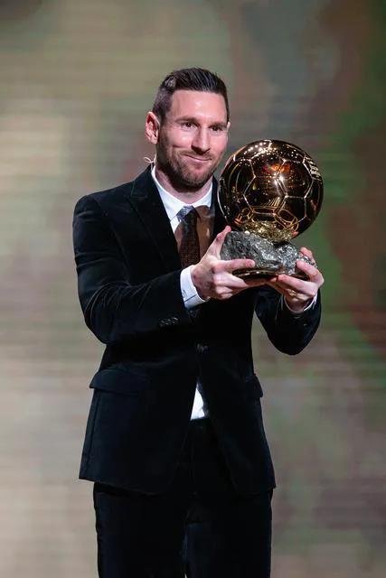 世界足球名将梅西简介,世界足球巨星梅西