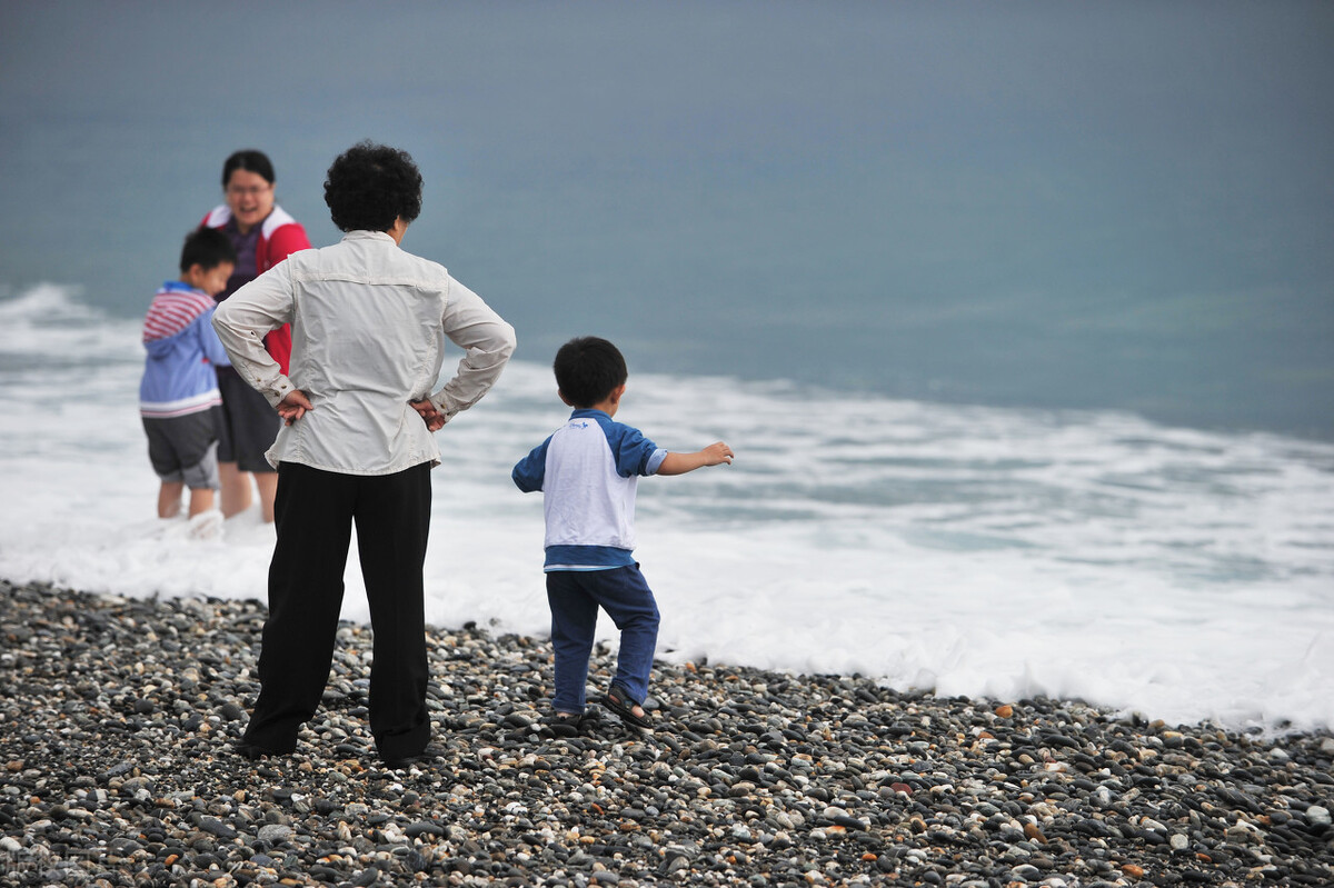 捡石头需要必备哪些工具,捡石头要准备些什么装备