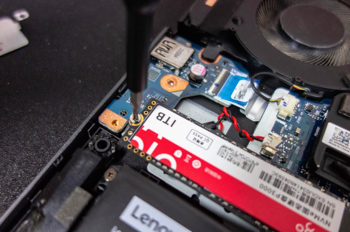 aigop3000固态硬盘价格,aigop2000固态硬盘缺点