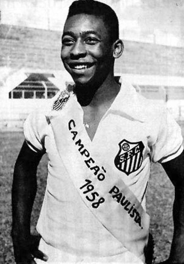 一代巨星的陨落球王贝利,巨星陨落惋惜