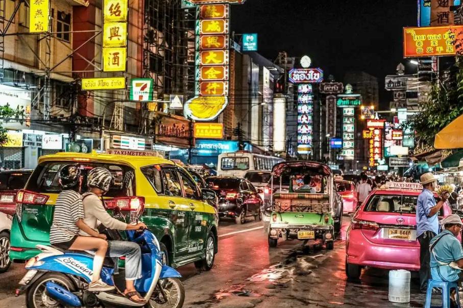 印尼有多少亿人口,印尼人口2022年总人数及国土面积