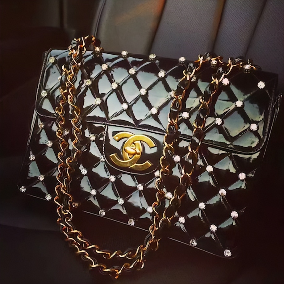 真豪门和假豪门,真豪门和暴发户的区别