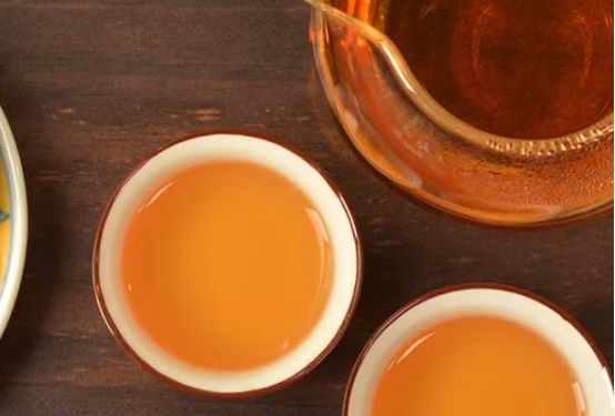 超市里3款不起眼的“廉价茶”，懂行的抢着喝，别错过高品质好茶