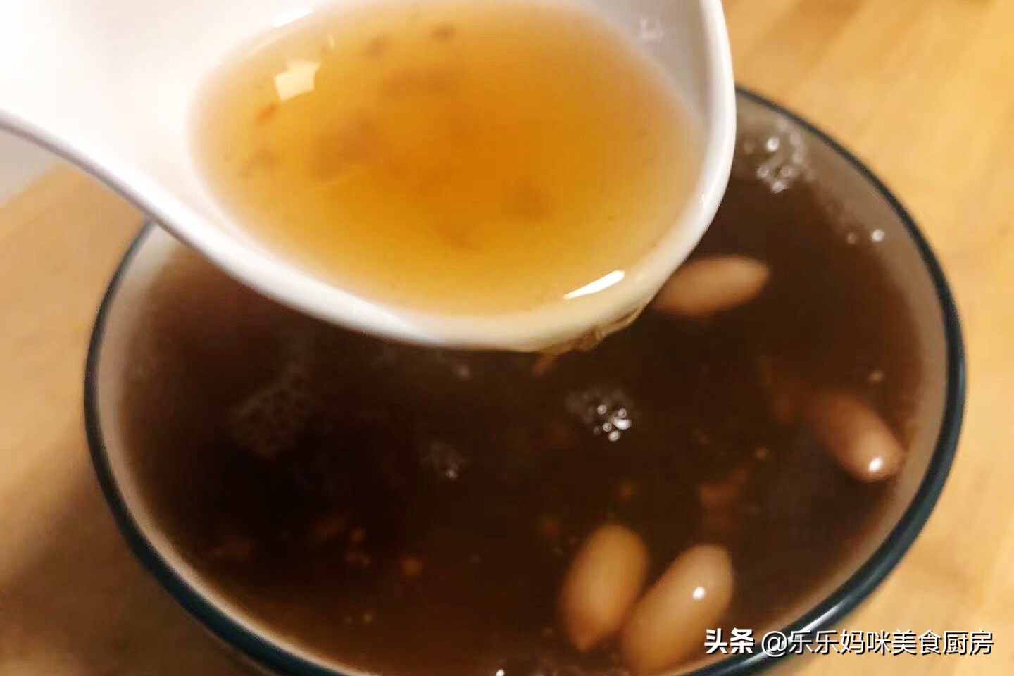 婴儿坐月子汤有哪些做法,教你在月子期间做几种简单的汤