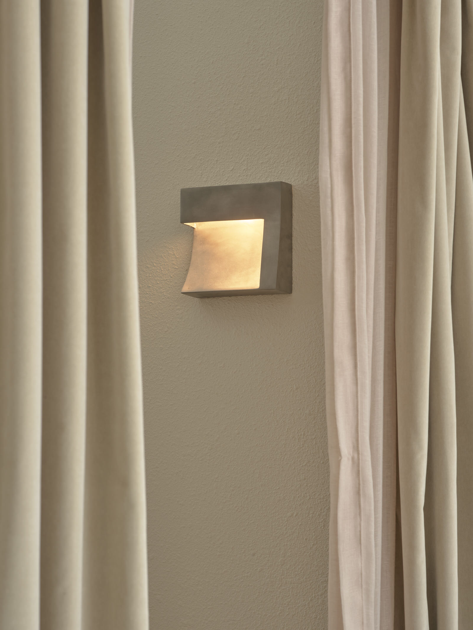 TamsinJohnson丨温和的情绪，SIRBONDIFLAGSHIP