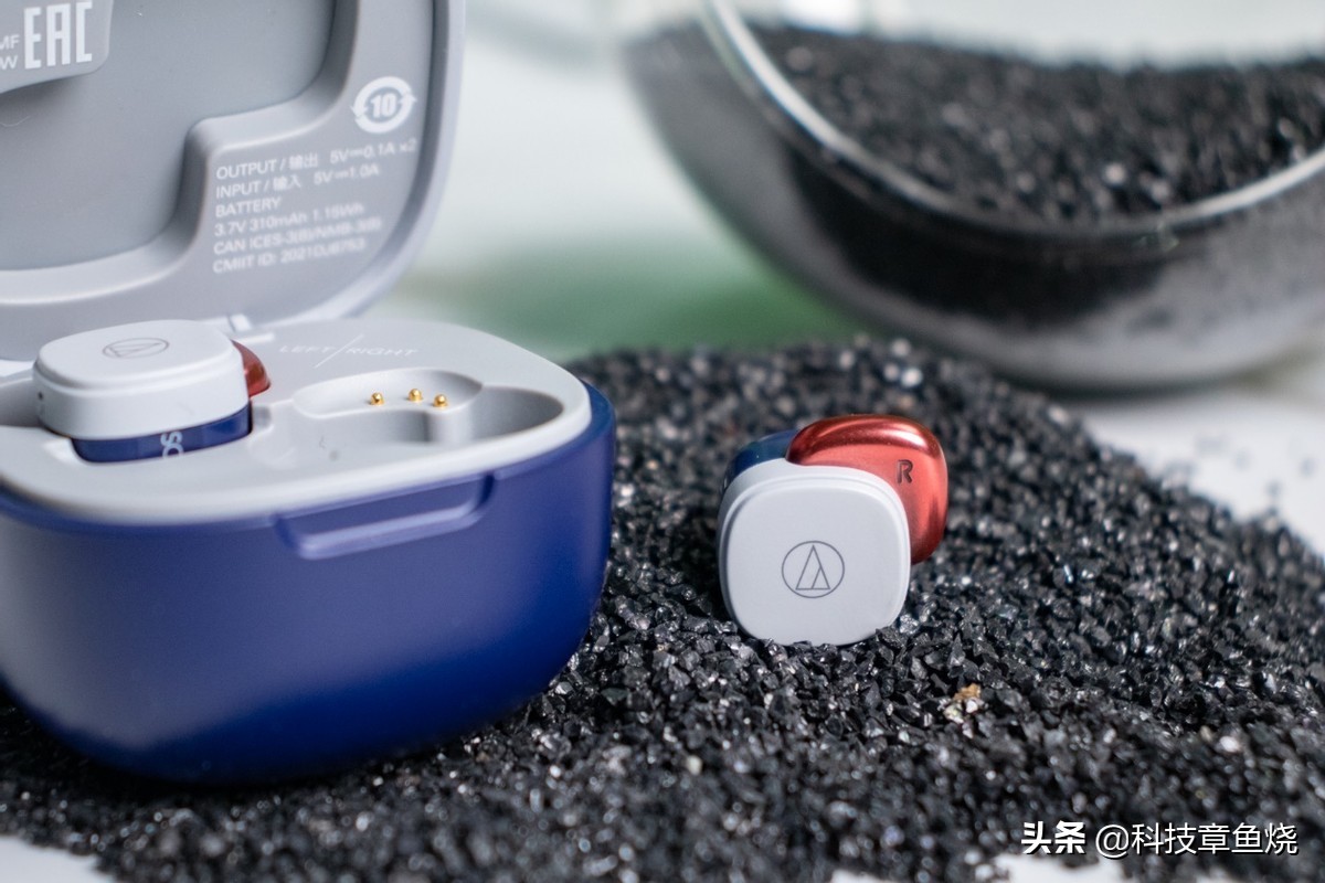 铁三角sq1tw一代二代选哪个,铁三角sq1tw特别版