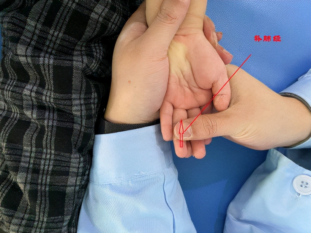 婴儿盗汗晚上睡不踏实小儿推拿,小儿盗汗推拿能治好吗