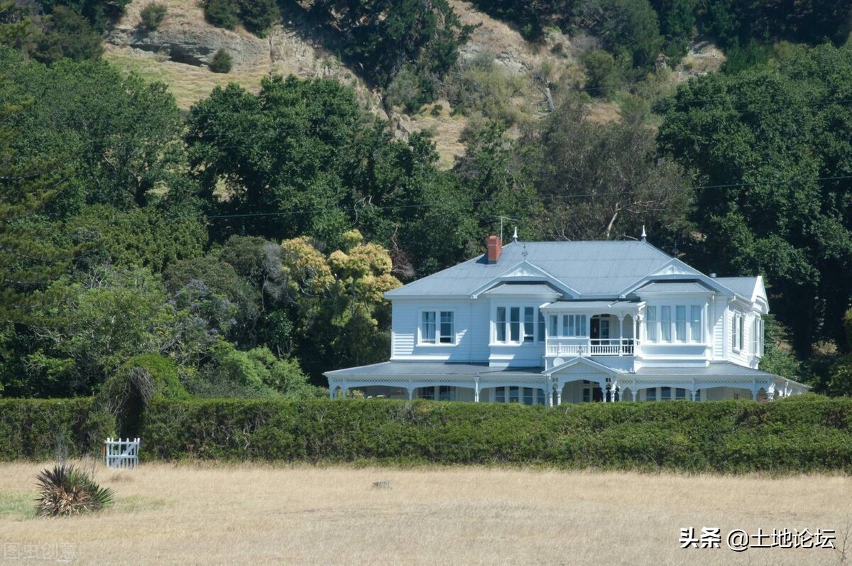 农村建别墅包工包料多少钱一平,农村别墅施工多少钱一平米