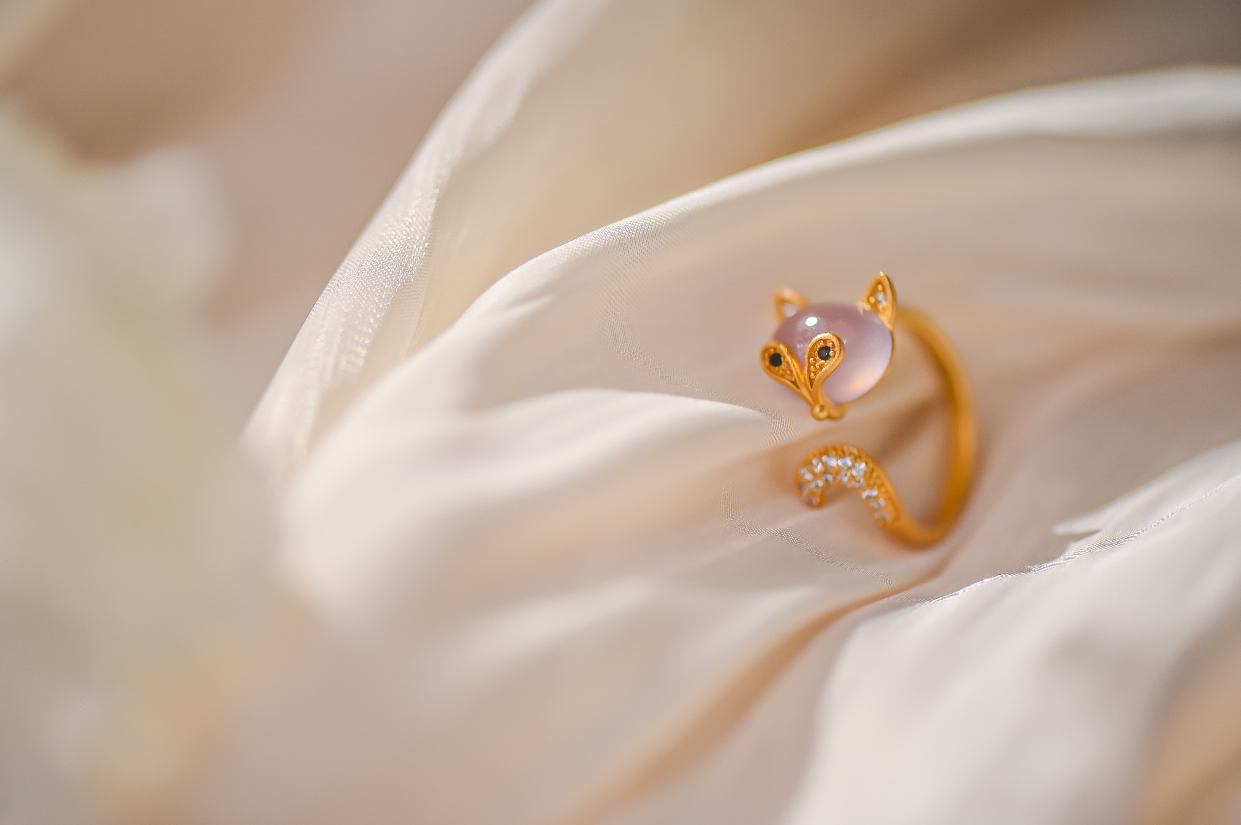 银饰批发该怎样判断银饰的品牌好坏？如何选择？