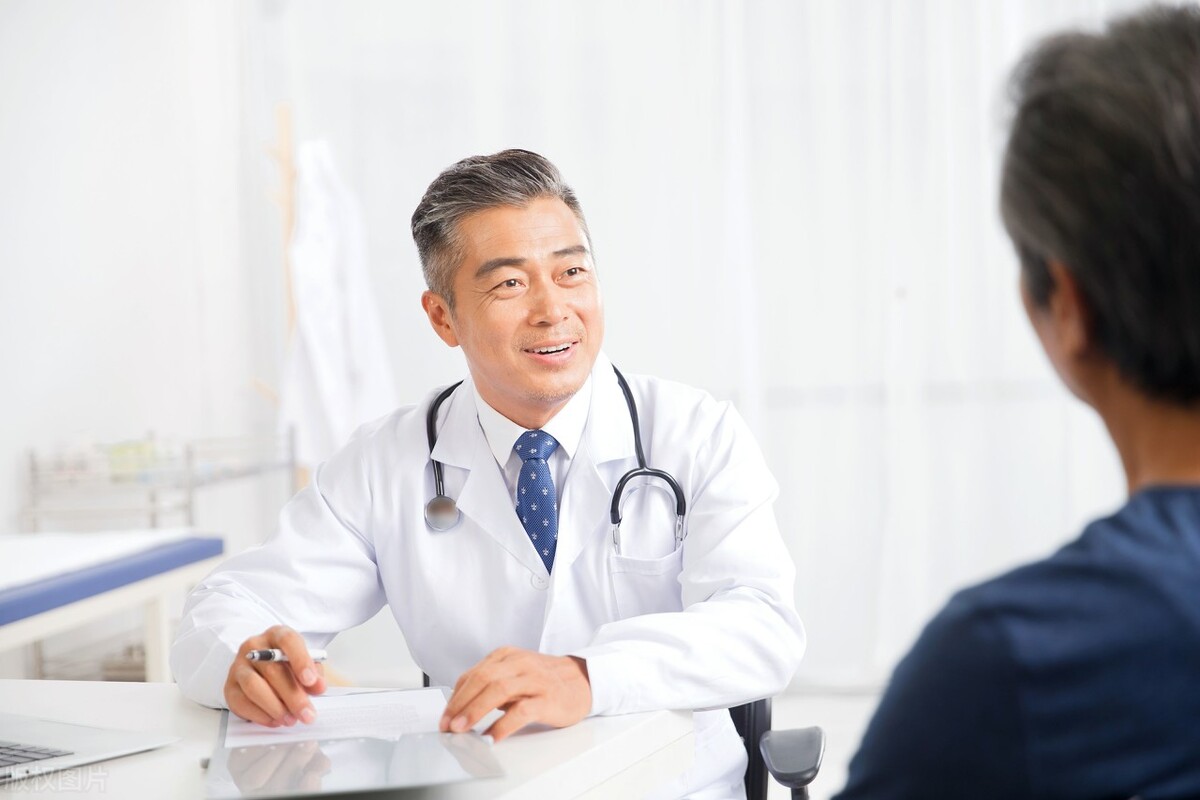 癫痫病人的症状有昏迷么,癫痫患者什么情况下会病情发作