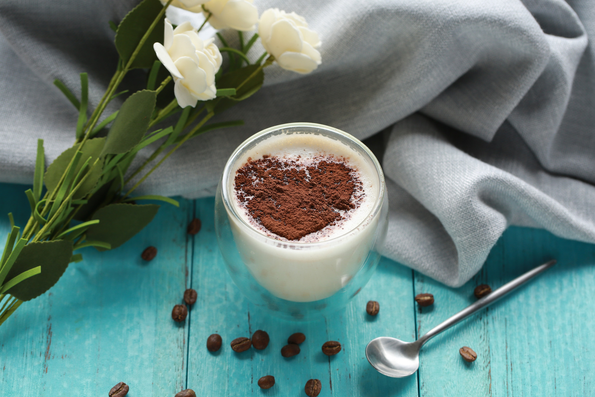 每天都会联系你的人是真的爱你吗,每天联系你的人是真的爱你吗