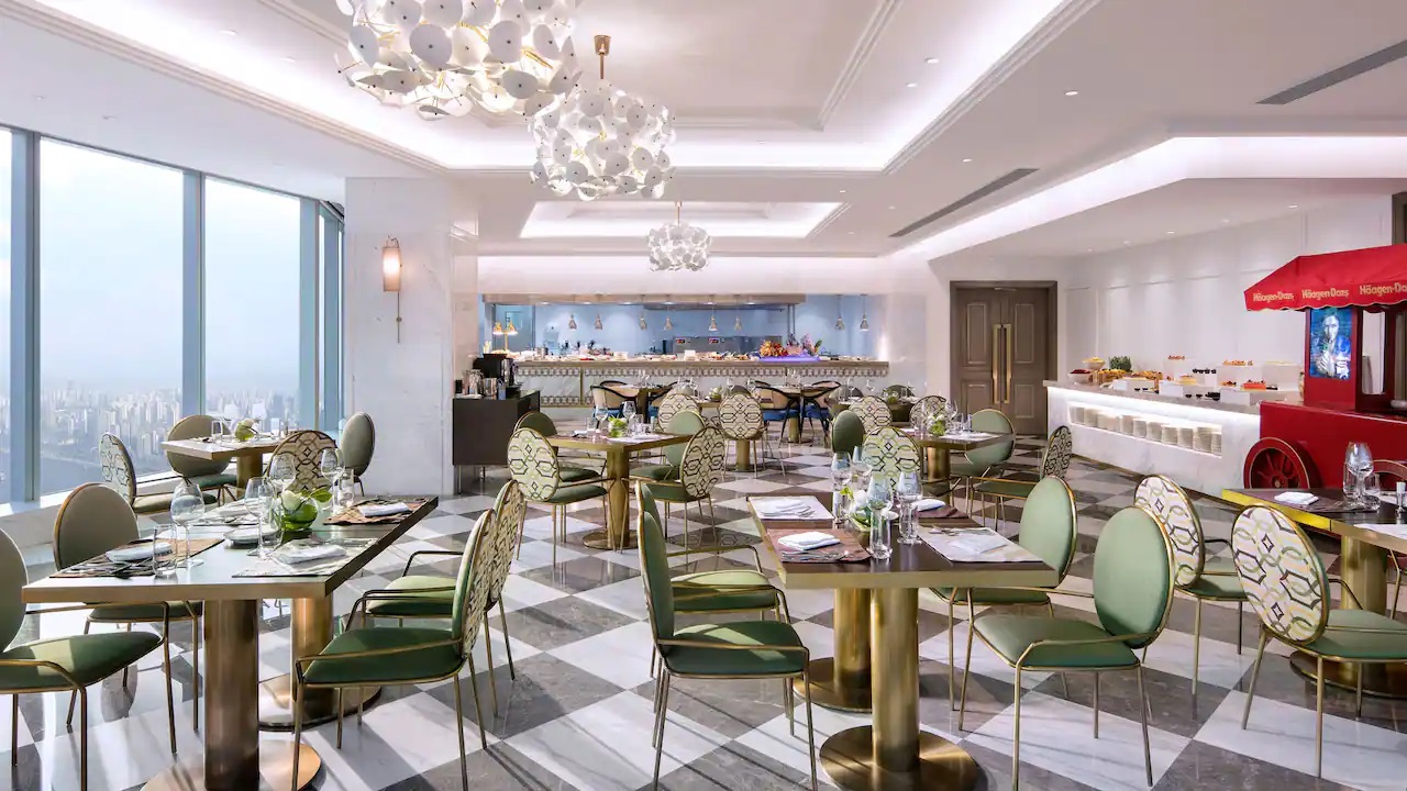 重庆能看到高楼大厦的酒店,重庆地标性建筑酒店