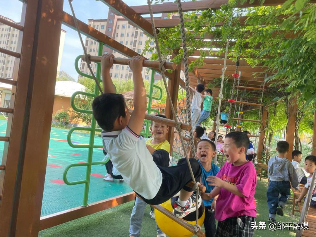 提升基本公共教育服务能力水平,着力提升镇村公共基础设施水平