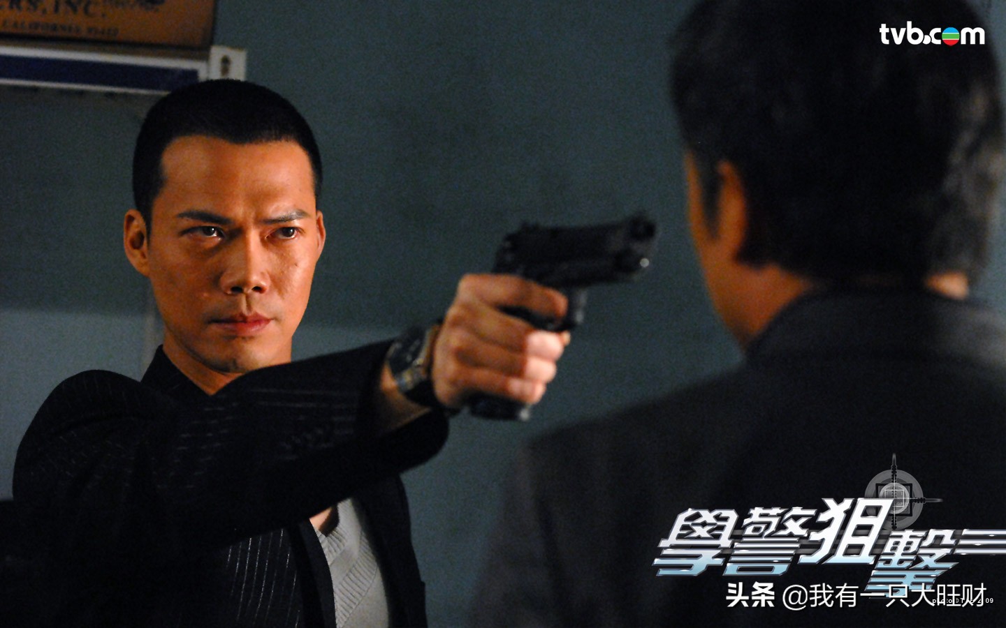 学警狙击便衣遇见盗版小妹,学警狙击小公主约见幸运王子