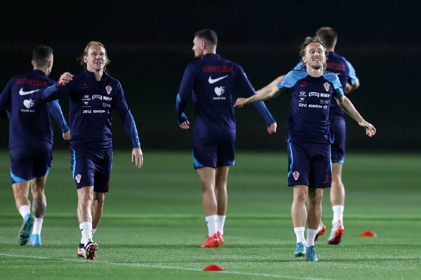 世界杯今日赛程:克罗地亚对阵摩洛哥,F组再现对决争夺季军奖牌