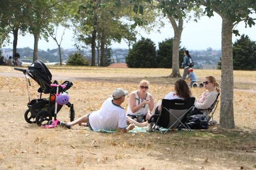 “赤脚大仙”绵羊国新西兰现状，带你看看新西兰冷知识