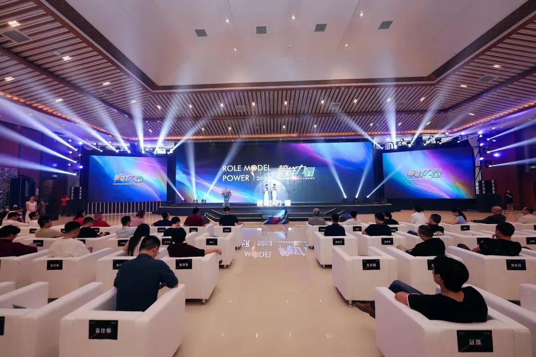 裕成瓷砖和名石瓷砖哪个好,恭喜裕成瓷砖荣获中国十大品牌