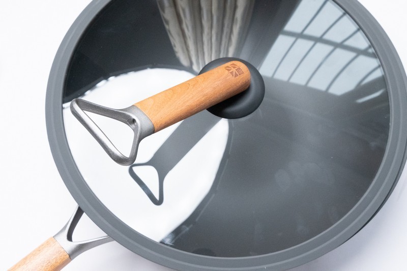 三禾窒氮轻铁锅,中康铁锅好还是三禾铁锅好