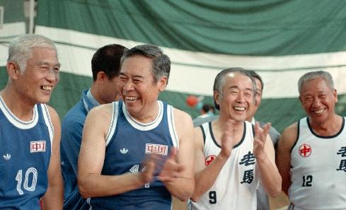 男篮教练杜锋,男篮主帅现在怎么样了